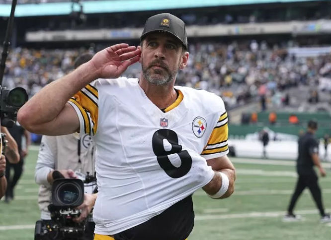 NFL Week 2. Photo via Mitchell Leff/Getty Images