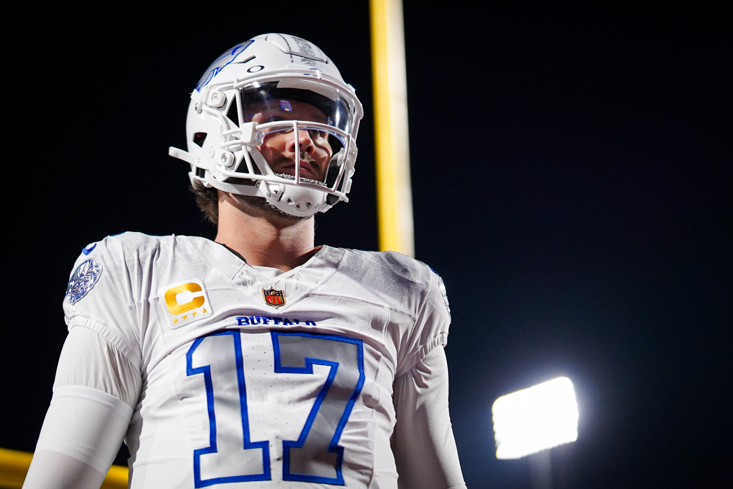 Carve’s Call: How Concerned Should Fans Be About the Buffalo Bills Offense?